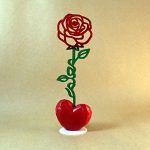 استند قلب و گل رز طرح معلم