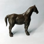 مجسمه اسب چندضلعی